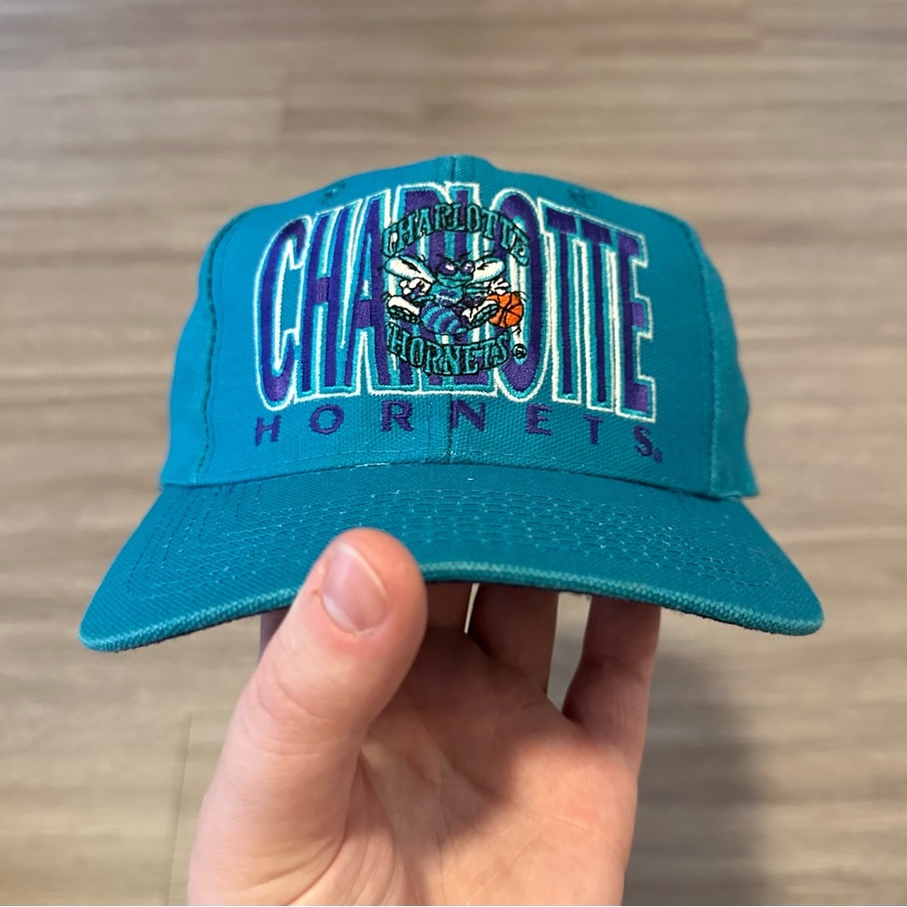Vintage The Game Charlotte Hornets #3868/5000 SnapBack